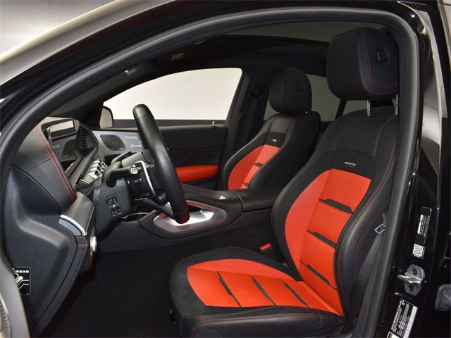 Vehicle image 27 of 51