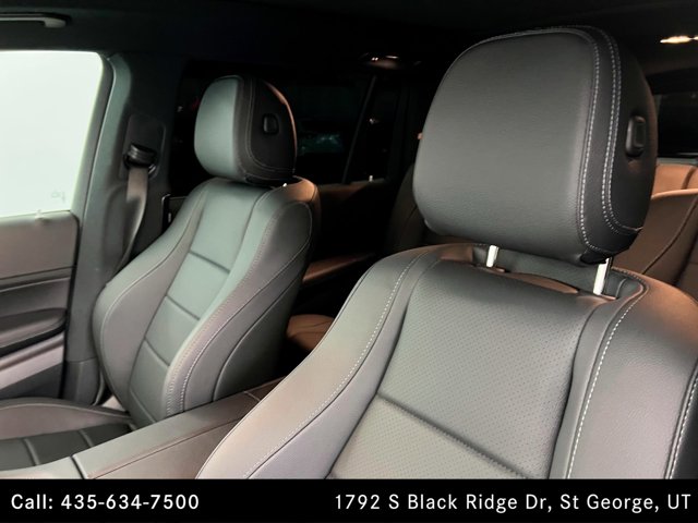 Vehicle image 16 of 26