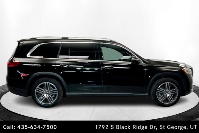 Vehicle image 4 of 26