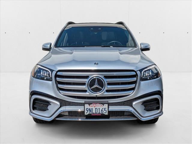 2024 Mercedes-Benz GLS 450 Image 3 of 27