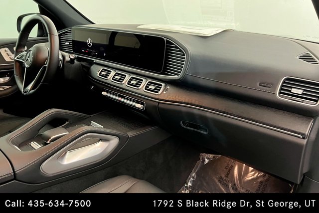 Vehicle image 25 of 26