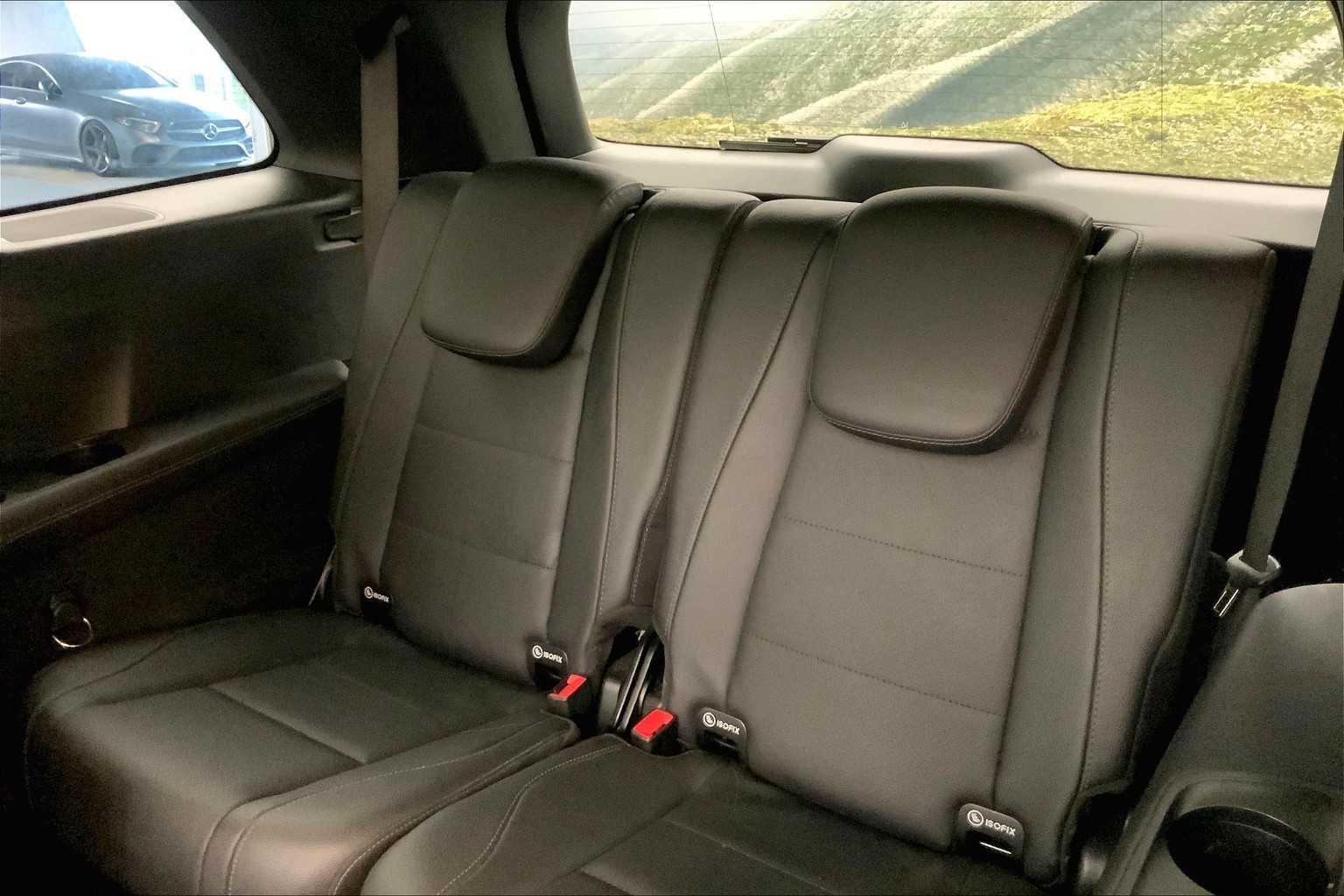 Vehicle image 33 of 33