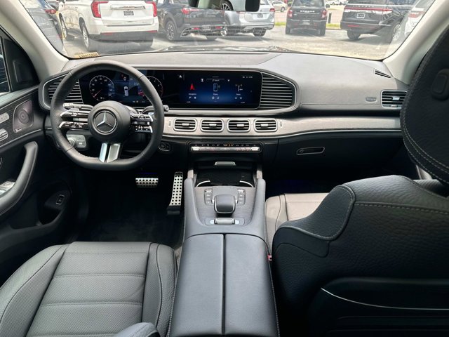 Vehicle image 20 of 29