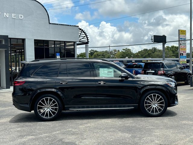 Vehicle image 4 of 29
