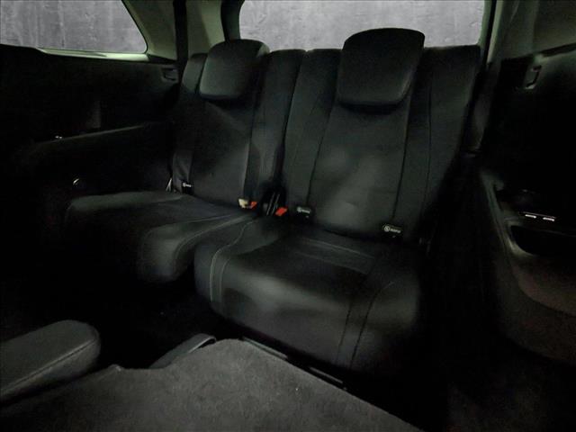 Vehicle image 13 of 26