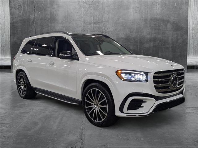 Vehicle image 3 of 26