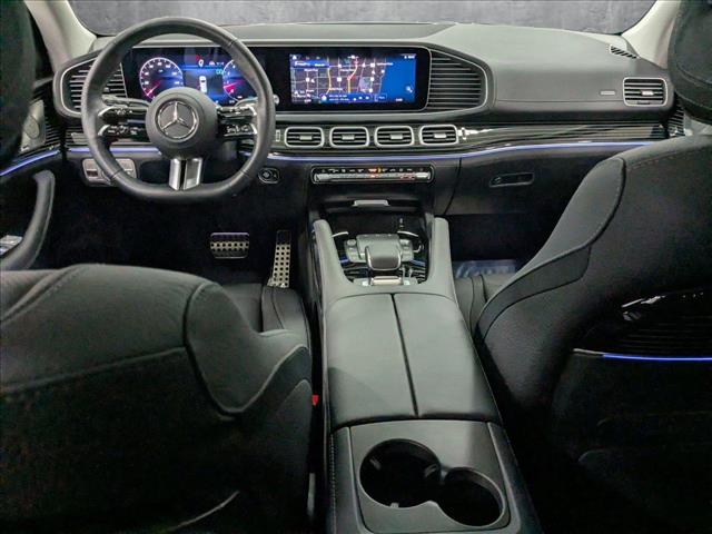 Vehicle image 25 of 26
