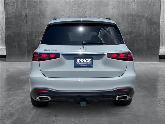 Vehicle image 7 of 25