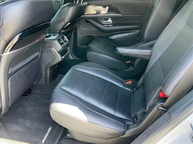 Vehicle image 19 of 25