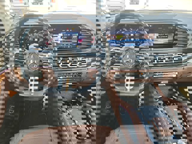 Vehicle image 12 of 33