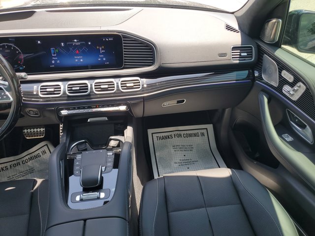 Vehicle image 17 of 39