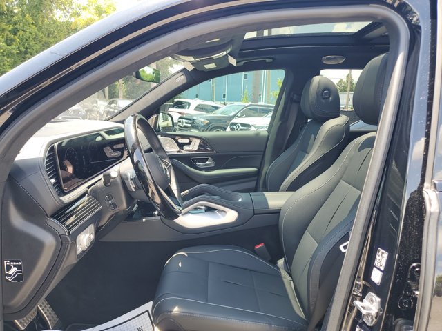Vehicle image 24 of 39