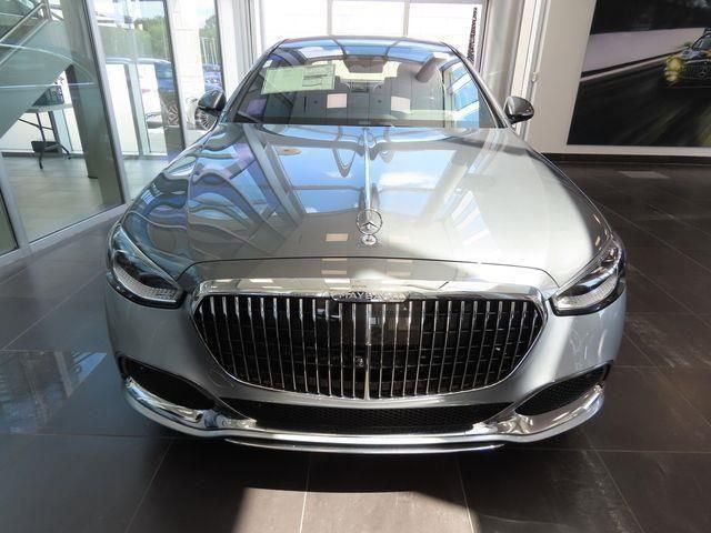 Vehicle image 2 of 31