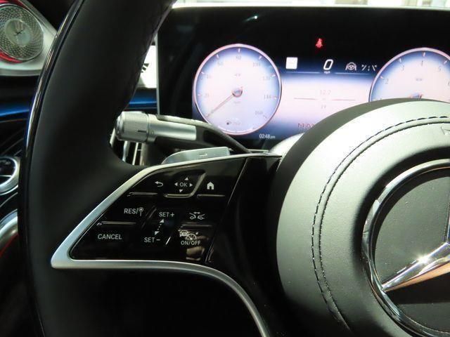 Vehicle image 19 of 31