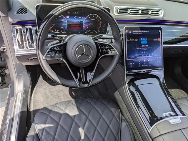 Vehicle image 16 of 28