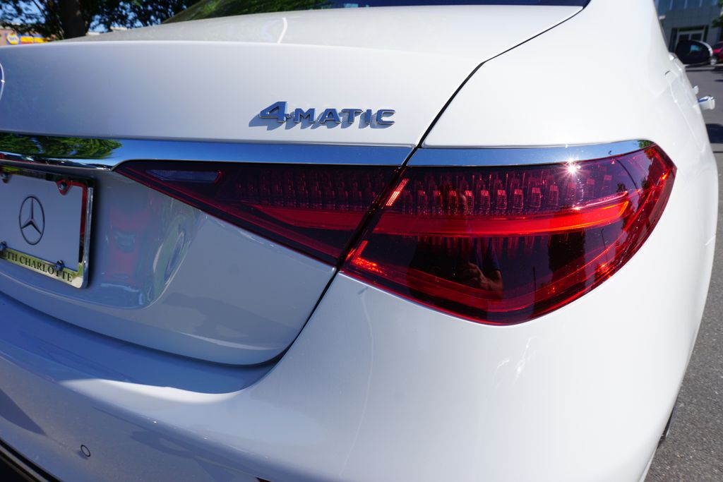 Vehicle image 15 of 73