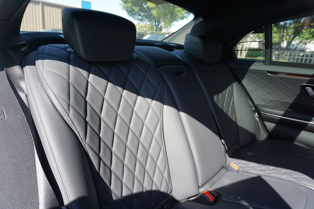 Vehicle image 50 of 73