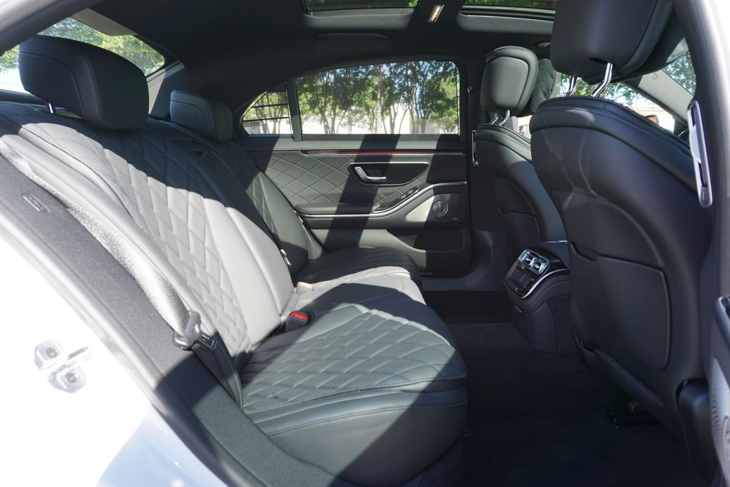 Vehicle image 49 of 73