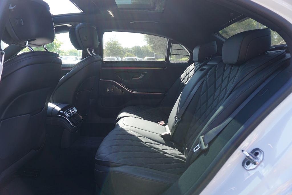 Vehicle image 63 of 73
