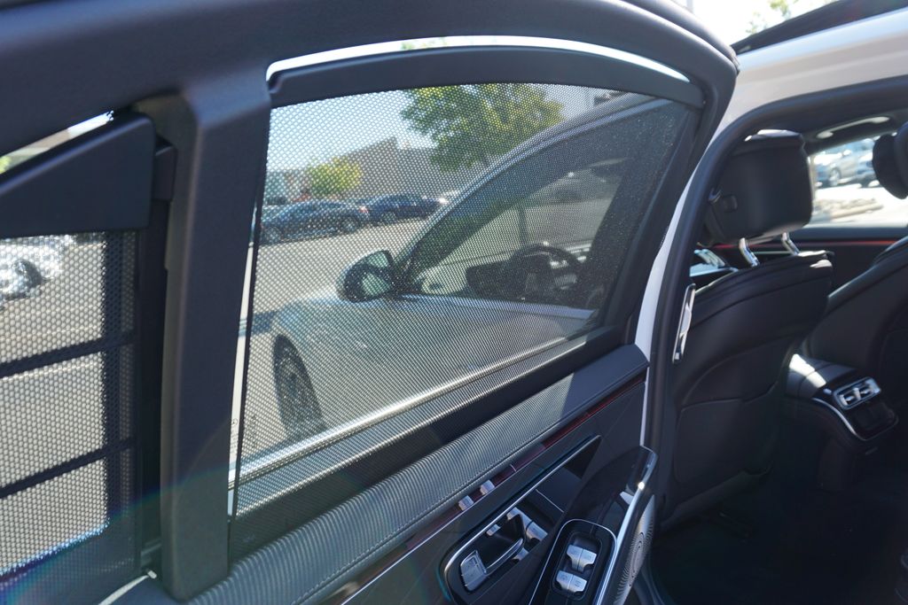 Vehicle image 62 of 73
