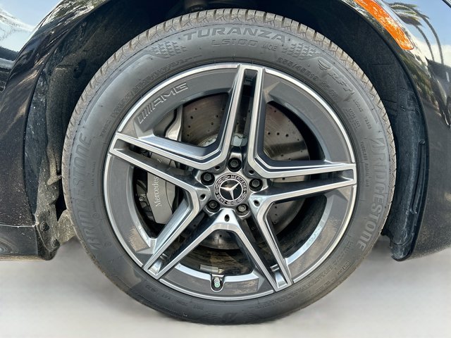 Vehicle image 7 of 39