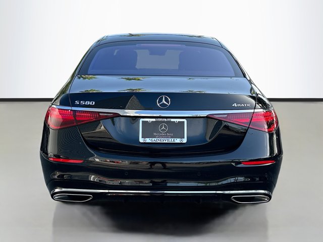 Vehicle image 4 of 39