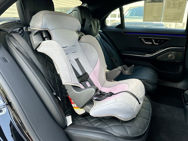 Vehicle image 11 of 39