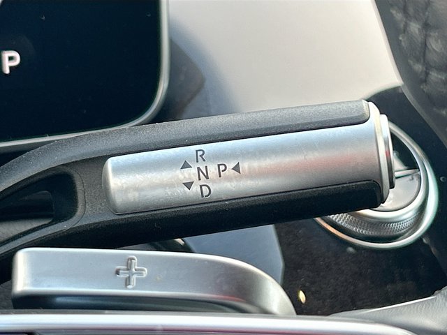 Vehicle image 26 of 39