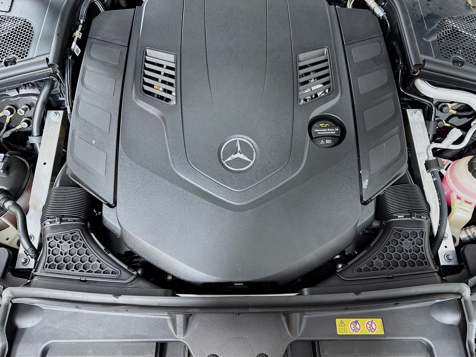Vehicle image 28 of 30