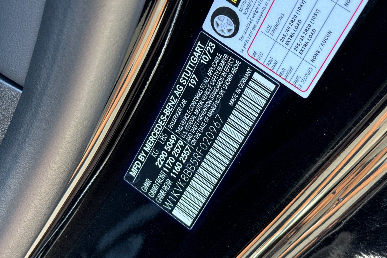Vehicle image 33 of 35
