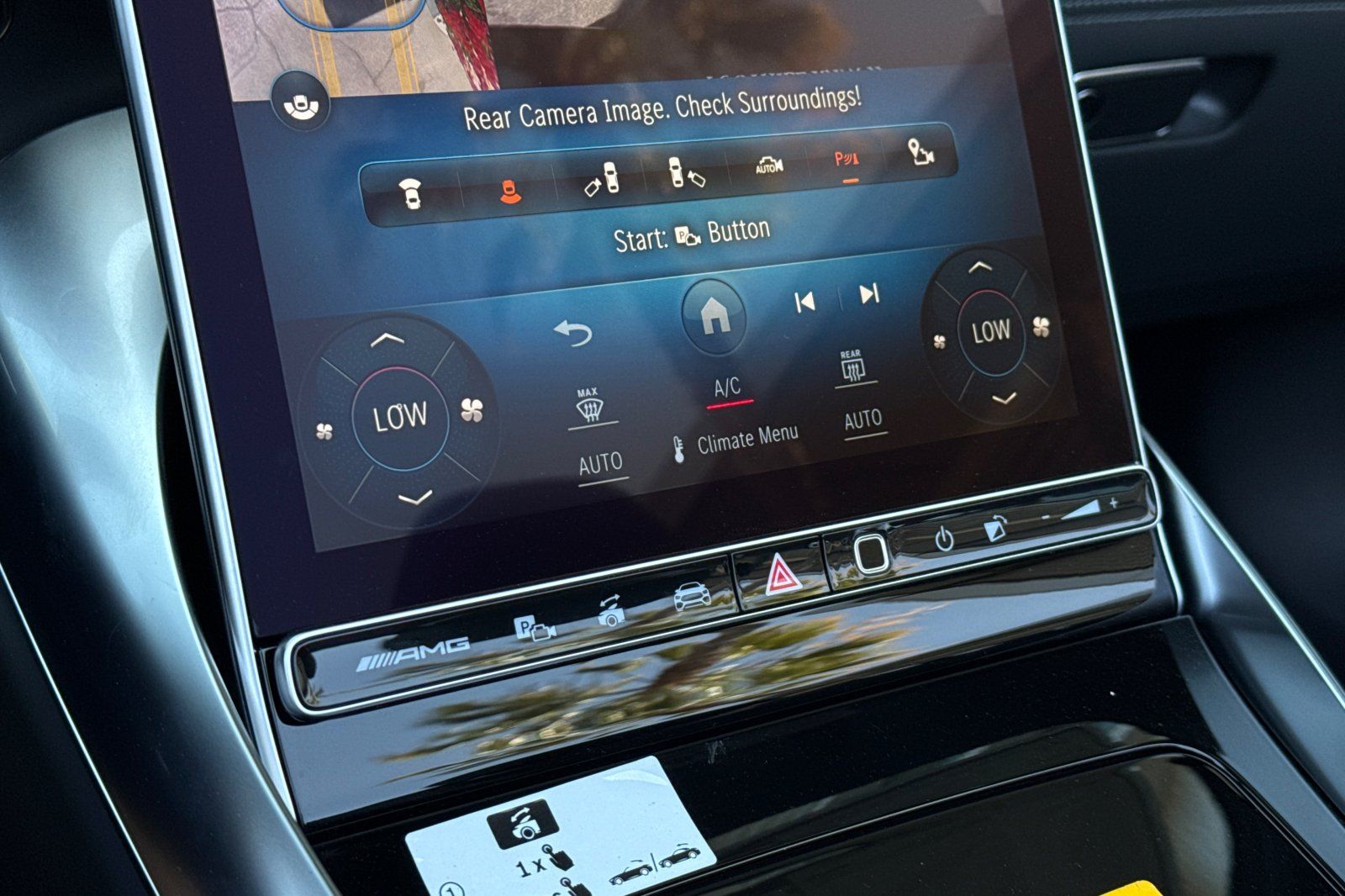 Vehicle image 21 of 35