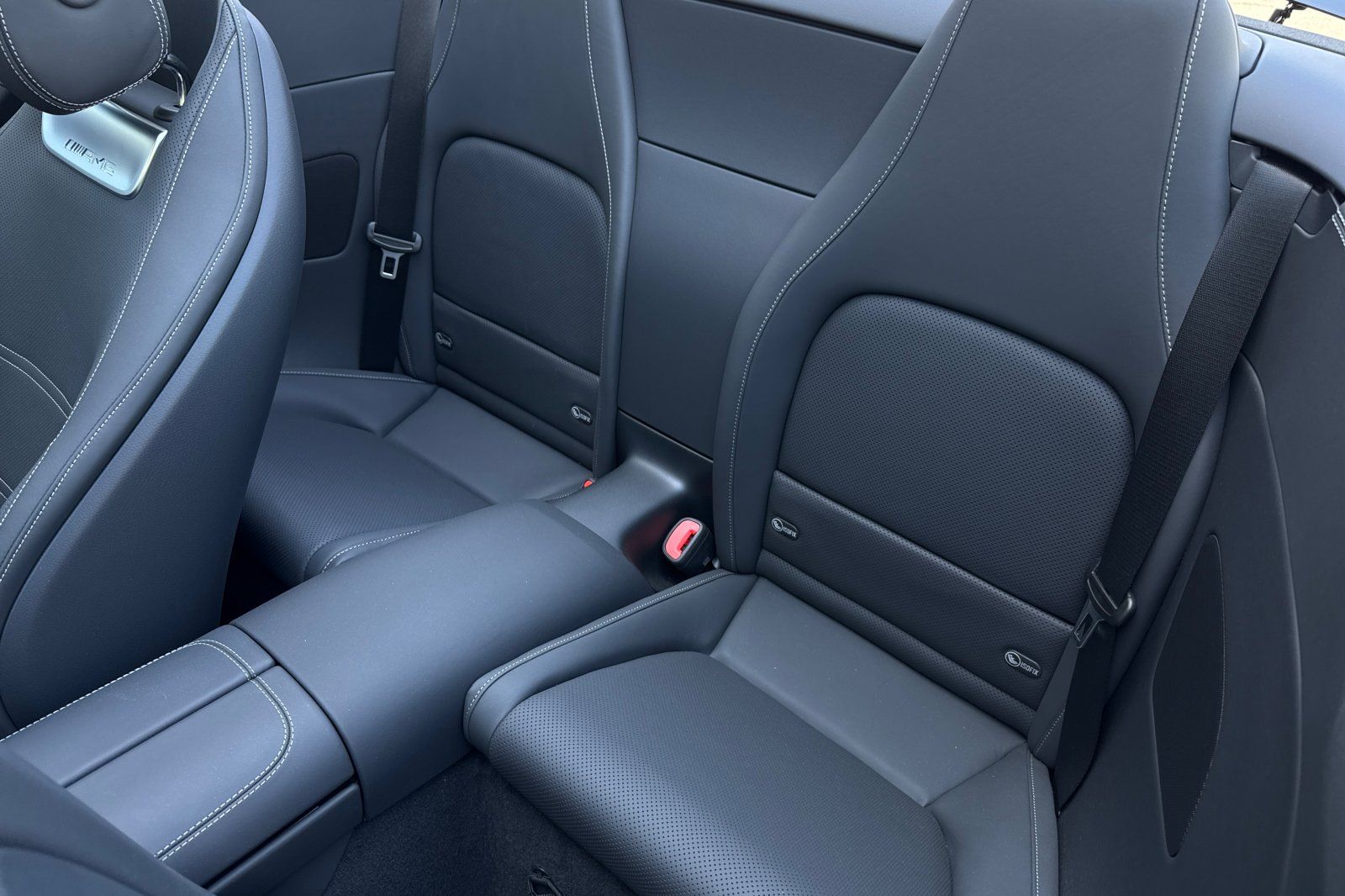 Vehicle image 16 of 35