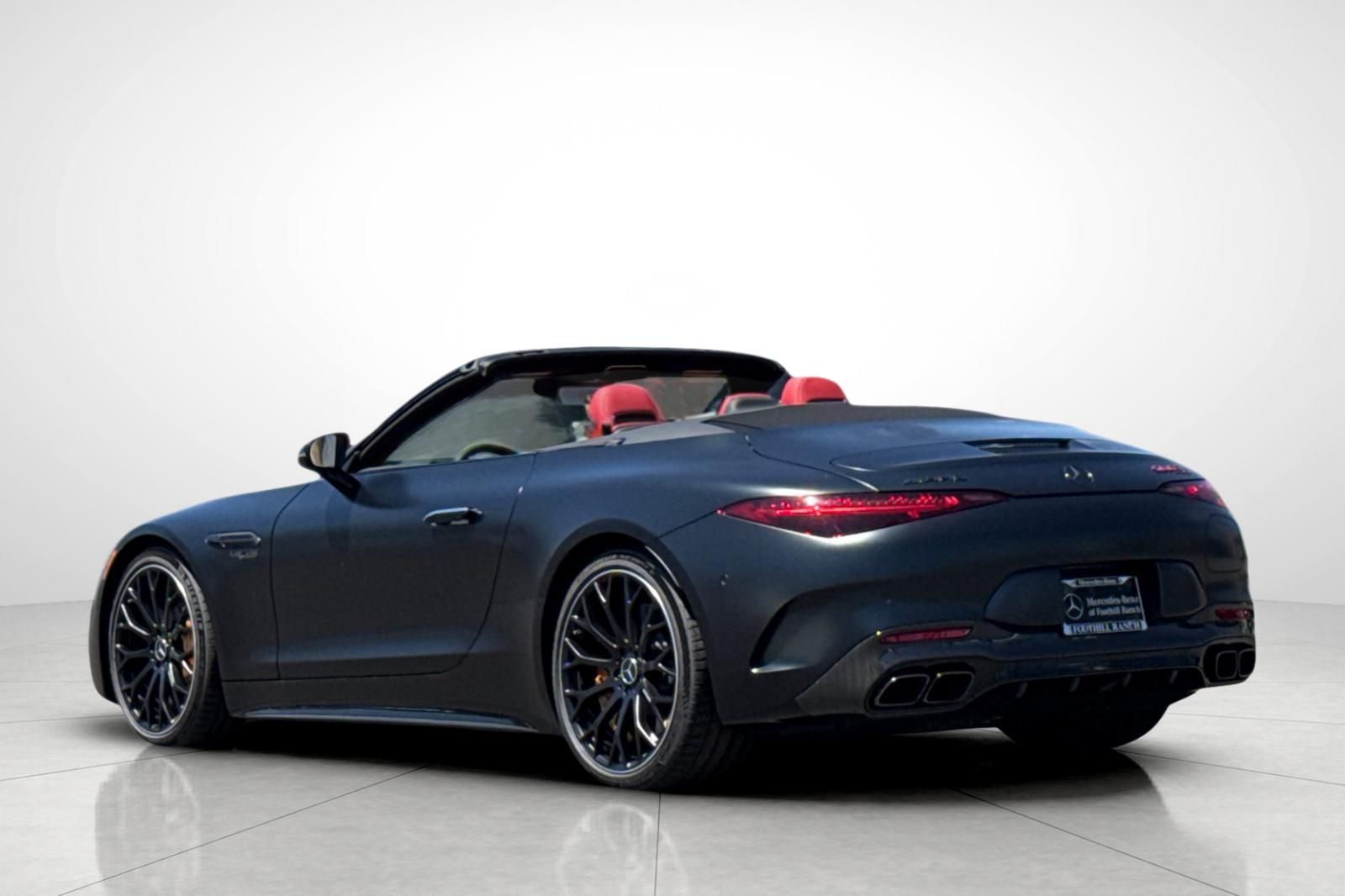 Vehicle image 9 of 35