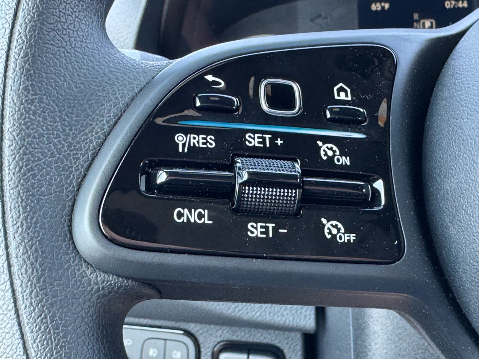 2024 Mercedes-Benz Sprinter Cargo Image 32 of 33