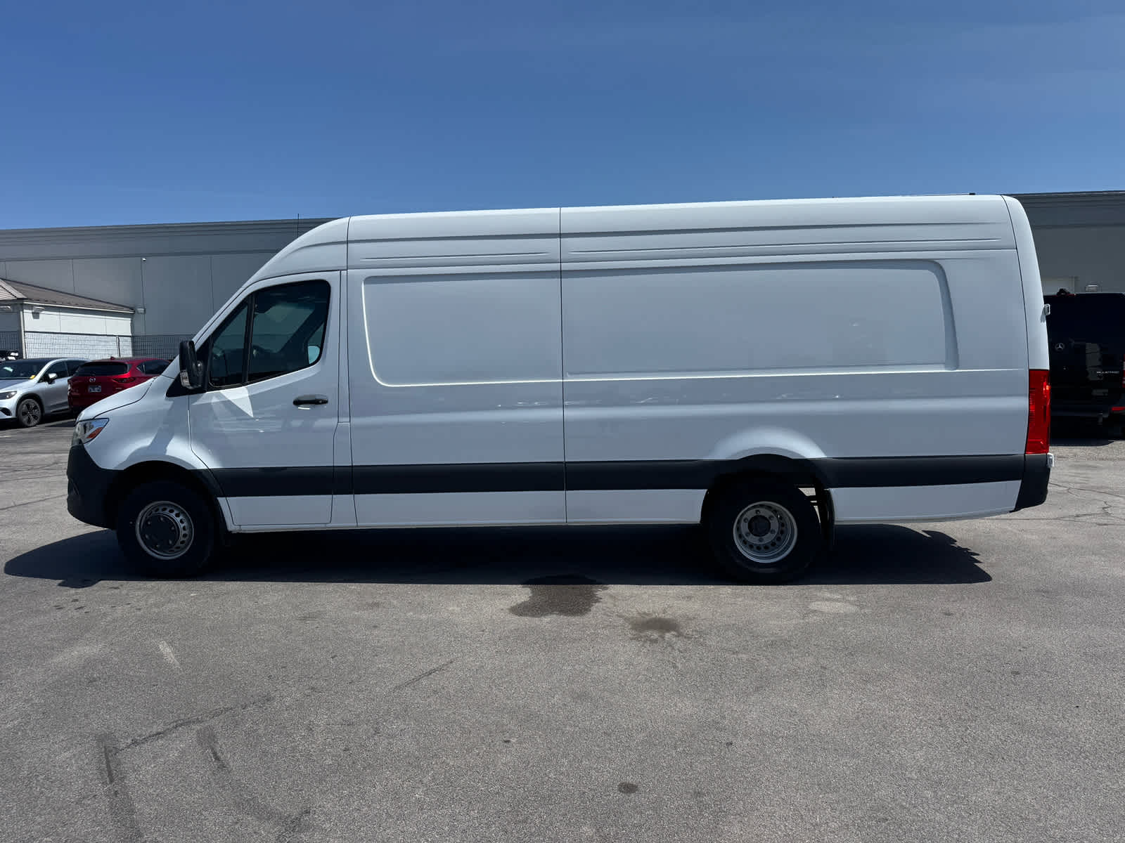 2024 Mercedes-Benz Sprinter Cargo Image 8 of 33