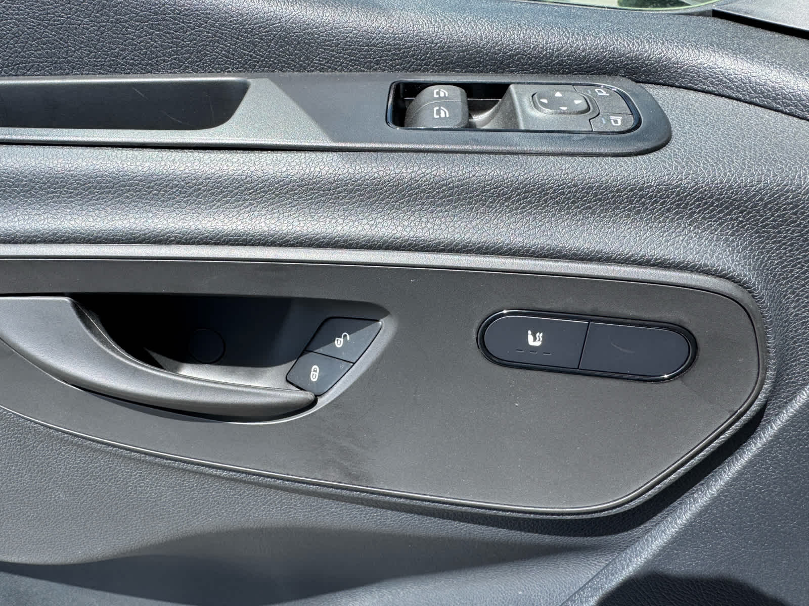 2024 Mercedes-Benz Sprinter Cargo Image 27 of 33