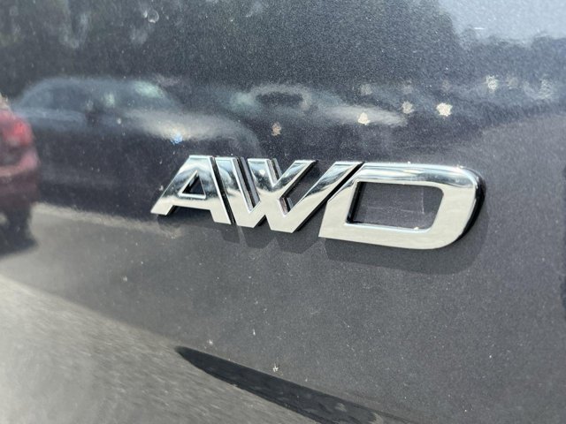 Vehicle image 27 of 34
