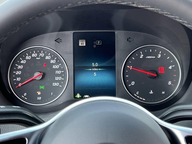 Vehicle image 12 of 34