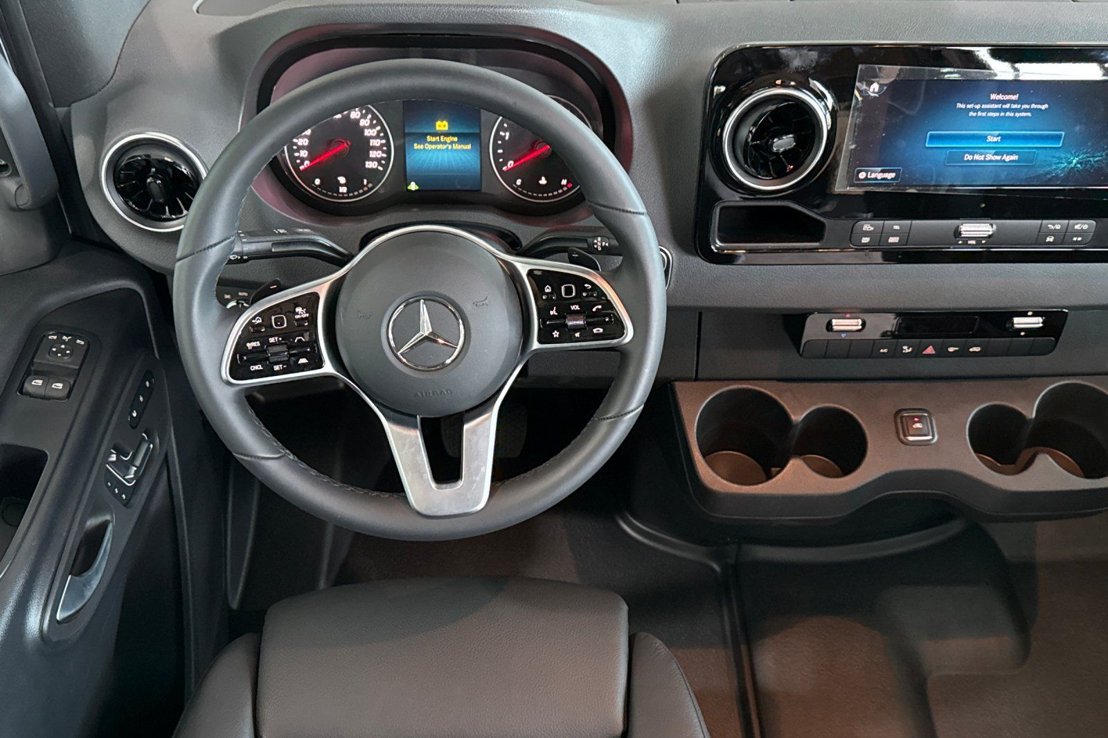 Vehicle image 22 of 42