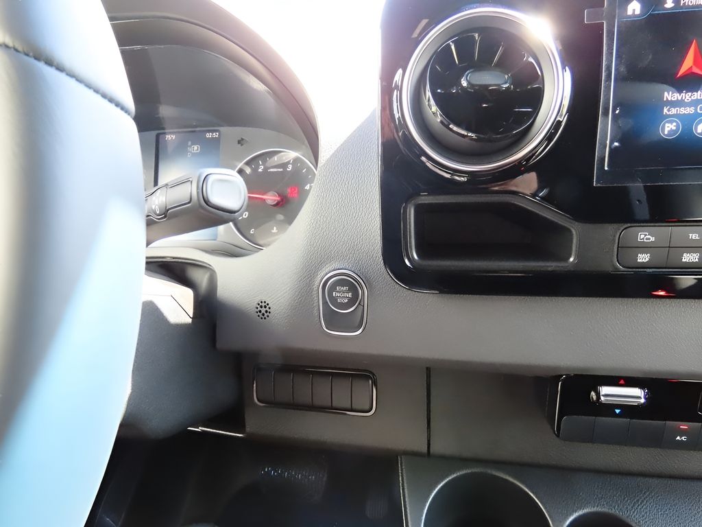 2024 Mercedes-Benz Sprinter Cargo Image 29 of 59