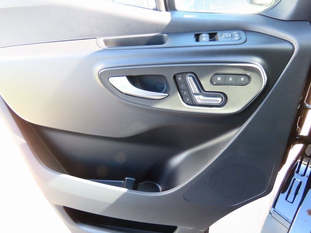 2024 Mercedes-Benz Sprinter Cargo Image 31 of 59