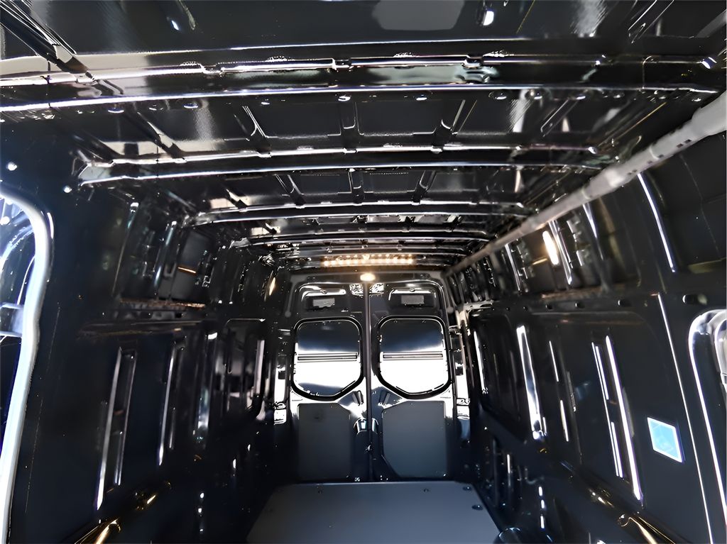 2024 Mercedes-Benz Sprinter Cargo Image 7 of 59