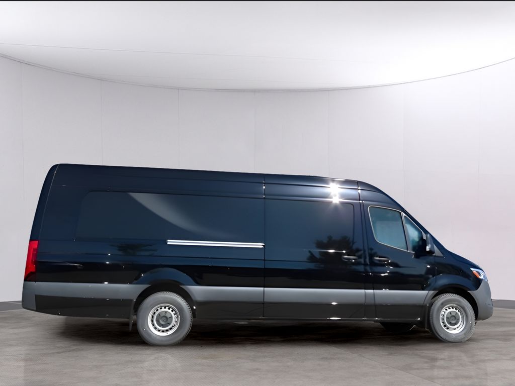 2024 Mercedes-Benz Sprinter Cargo Image 3 of 59