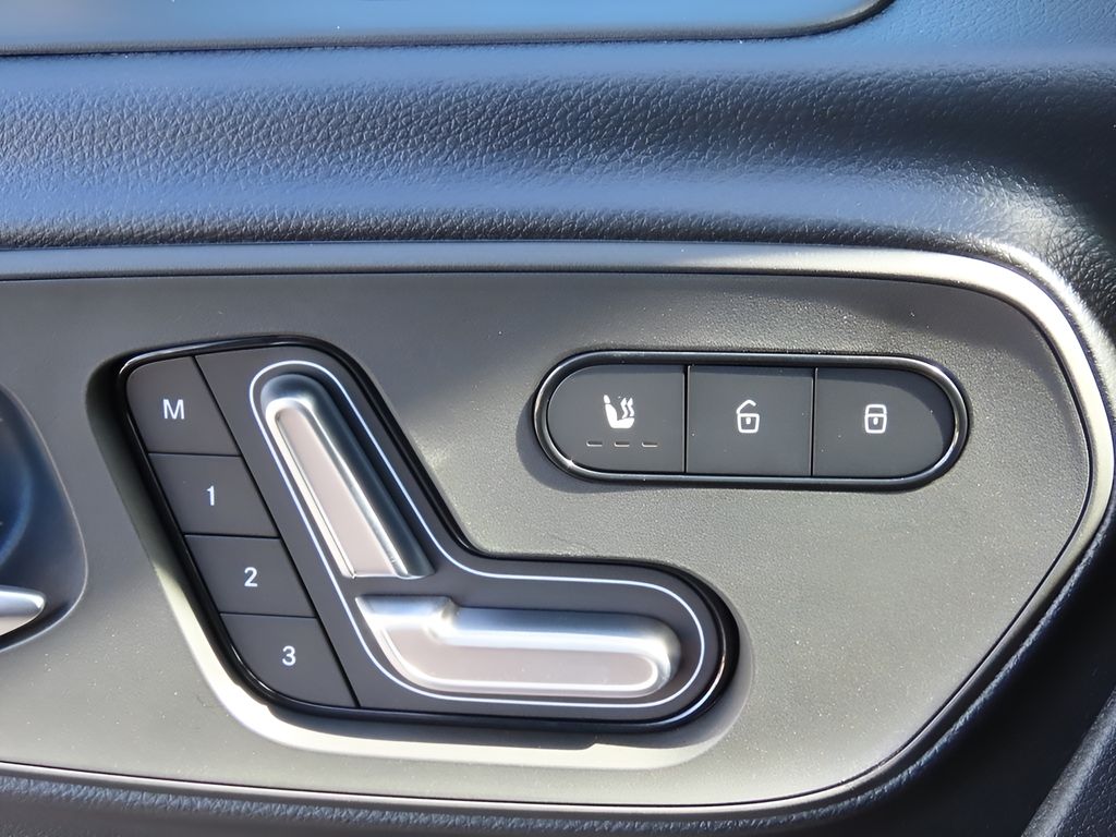 2024 Mercedes-Benz Sprinter Cargo Image 33 of 59