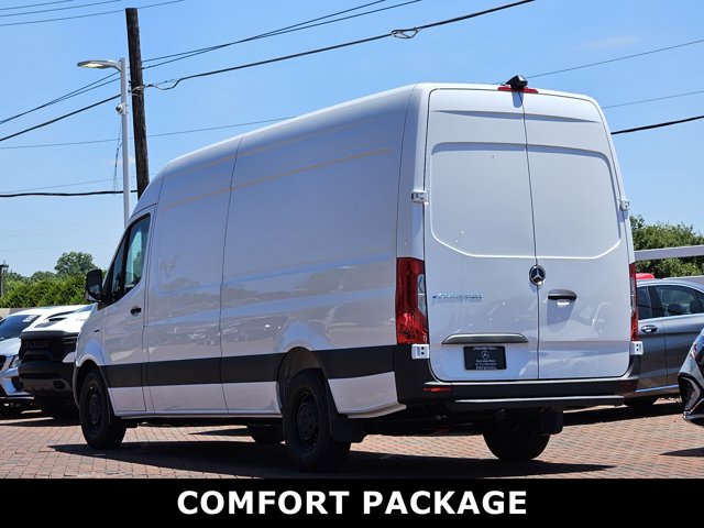 Vehicle image 2 of 35