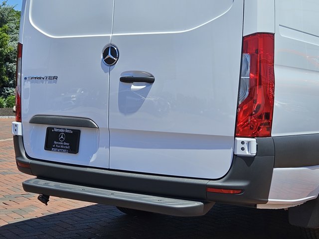 Vehicle image 12 of 35