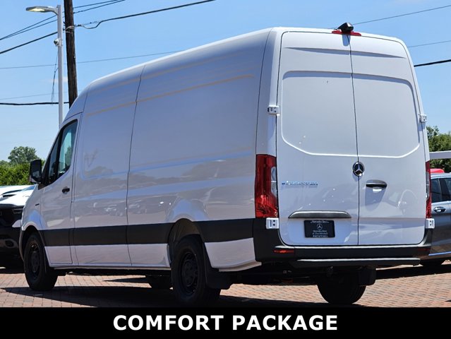 Vehicle image 2 of 35