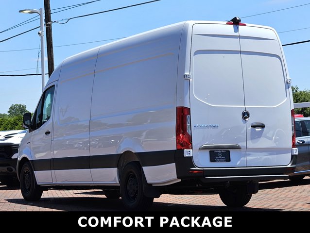 Vehicle image 3 of 35