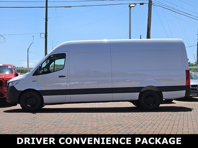 Vehicle image 4 of 35