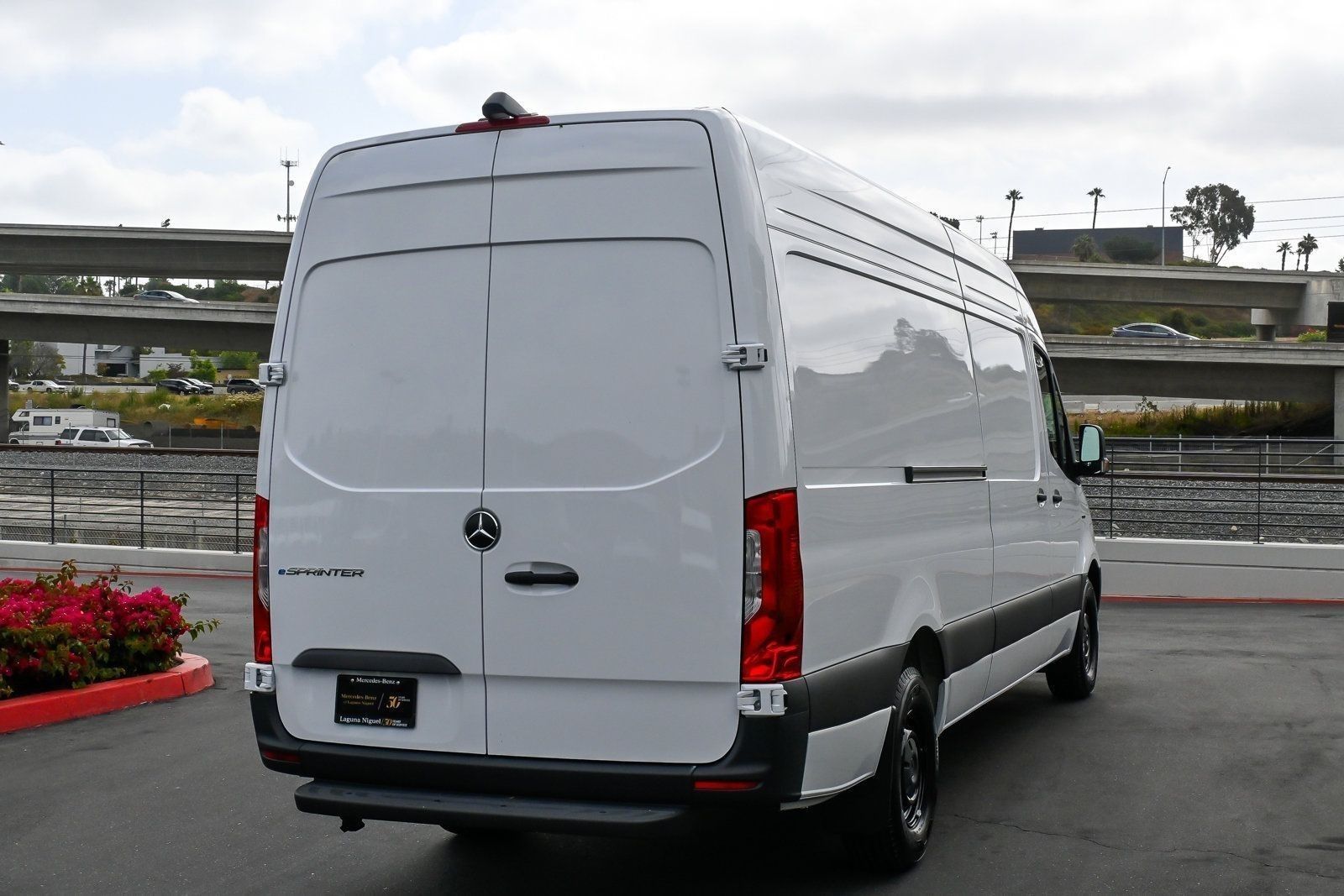 Vehicle image 2 of 21